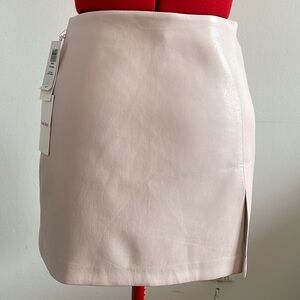 NWT Aritzia vegan leather skirt